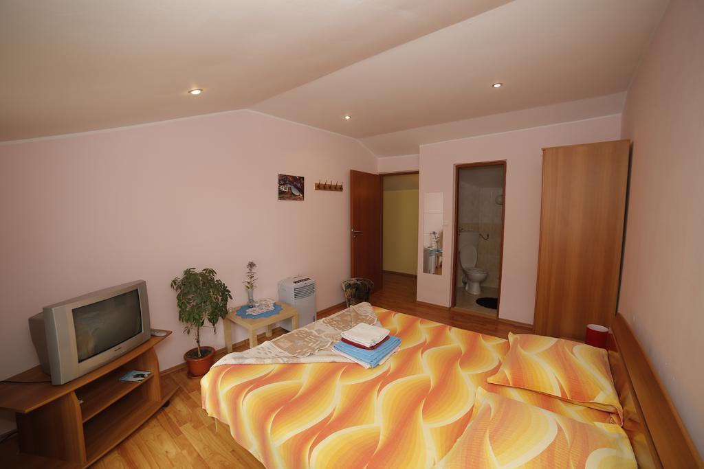 Pension Casa Anadam Baile Herculane Bilik gambar