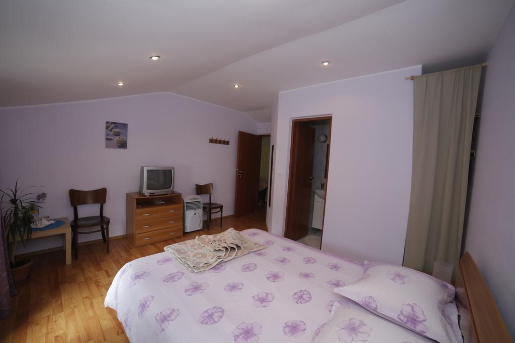 Pension Casa Anadam Baile Herculane Bilik gambar